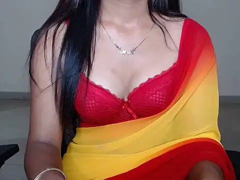Snapshot of Elle_lala chatting on June 21, 3:56 am Elle lala online show from June 21, 3:56 am
