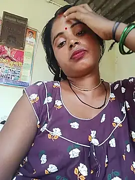 Snapshot of KRITIKA01990 chatting on July 10, 8:25 am KRITIKA01990 online show from July 10, 8:25 am