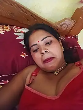 Snapshot of KRITIKA01990 chatting on July 3, 5:47 am KRITIKA01990 online show from July 3, 5:47 am