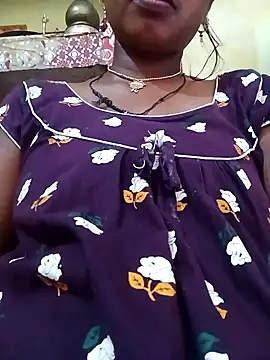 Snapshot of KRITIKA01990 chatting on June 15, 8:58 am KRITIKA01990 online show from June 15, 8:58 am