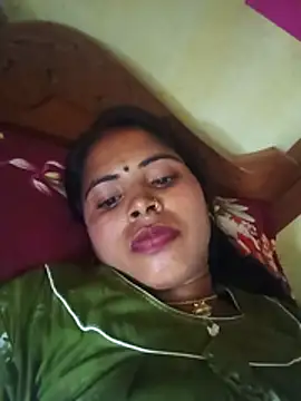 Snapshot of KRITIKA01990 chatting on July 1, 8:47 am KRITIKA01990 online show from July 1, 8:47 am