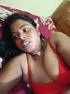 Snapshot of KRITIKA01990 chatting on July 16, 8:50 pm KRITIKA01990 online show from July 16, 8:50 pm