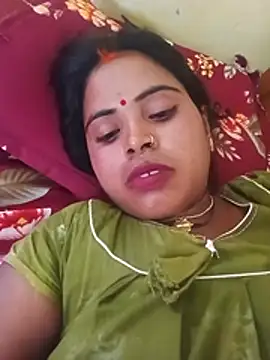 Snapshot of KRITIKA01990 chatting on July 15, 6:42 am KRITIKA01990 online show from July 15, 6:42 am