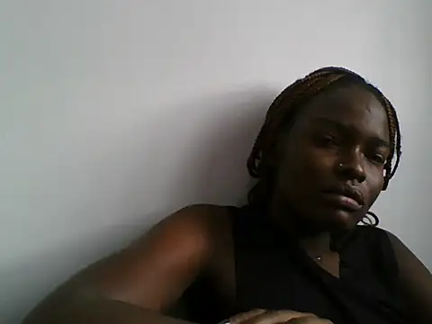Snapshot of MissElsie21 chatting on June 17, 5:29 am MissElsie21 online show from June 17, 5:29 am