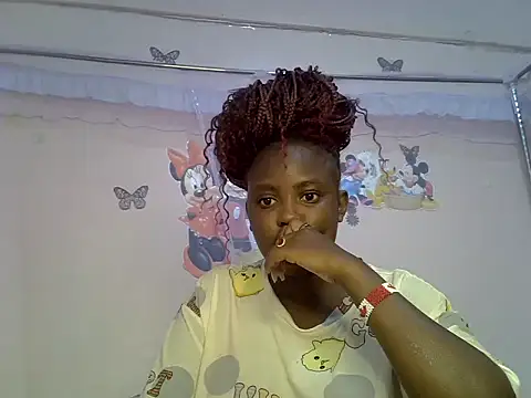 Snapshot of Sexxykaree chatting on June 3, 6:23 pm Sexxykaree online show from June 3, 6:23 pm
