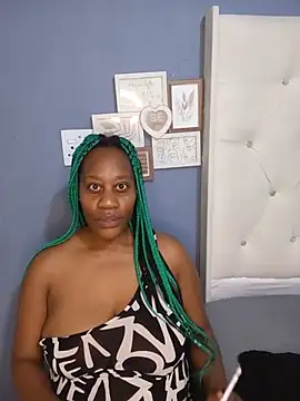 Snapshot of sweetcandyxxx24 chatting on July 1, 9:09 am sweetcandyxxx24 online show from July 1, 9:09 am