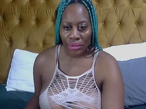 Snapshot of sweetcandyxxx24 chatting on June 10, 5:47 pm sweetcandyxxx24 online show from June 10, 5:47 pm