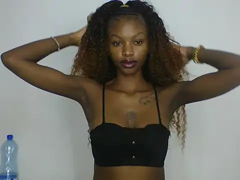 Snapshot of Naughtysavage chatting on July 3, 6:36 pm Naughtysavage online show from July 3, 6:36 pm