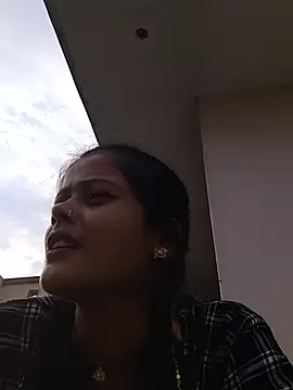 Snapshot of Hot_bhabi0123 chatting on June 24, 11:53 am Hot bhabi0123 online show from June 24, 11:53 am