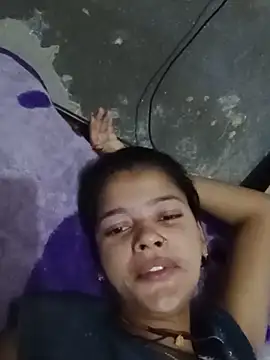 Snapshot of Hot_bhabi0123 chatting on June 9, 2:12 am Hot bhabi0123 online show from June 9, 2:12 am