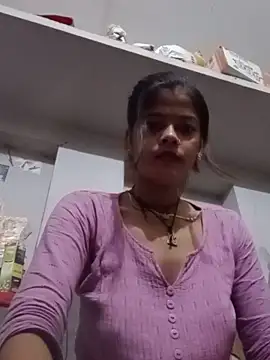 Snapshot of Hot_bhabi0123 chatting on June 5, 4:06 am Hot bhabi0123 online show from June 5, 4:06 am