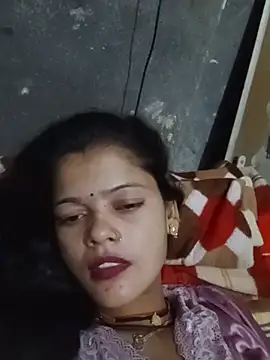 Snapshot of Hot_bhabi0123 chatting on July 9, 4:50 pm Hot bhabi0123 online show from July 9, 4:50 pm
