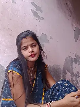 Snapshot of Hot_bhabi0123 chatting on June 22, 6:21 am Hot bhabi0123 online show from June 22, 6:21 am
