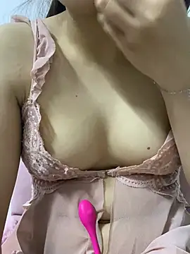Fiona babygirl online show from July 4, 3:27 pm