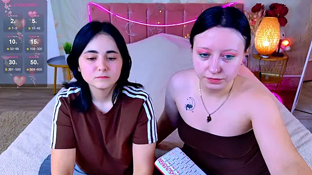 Snapshot of RuthHalll chatting on June 27, 10:21 am RuthHalll online show from June 27, 10:21 am