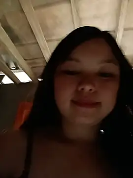 Snapshot of Linna-bae chatting on July 18, 9:07 am Linna-bae online show from July 18, 9:07 am