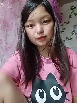 Snapshot of Linna-bae chatting on June 21, 12:49 am Linna-bae online show from June 21, 12:49 am