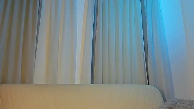 Snapshot of ValentinaMonroee chatting on June 24, 7:22 pm ValentinaMonroee online show from June 24, 7:22 pm