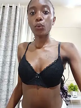Snapshot of Sweet-Hennessy chatting on June 6, 7:30 pm Sweet-Hennessy online show from June 6, 7:30 pm