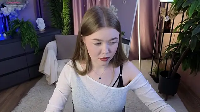Snapshot of Lina_deels chatting on June 26, 7:09 pm Lina deels online show from June 26, 7:09 pm