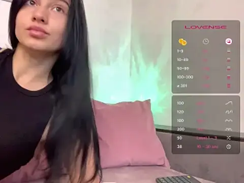 Camilla  Noor online show from June 9, 3:35 pm