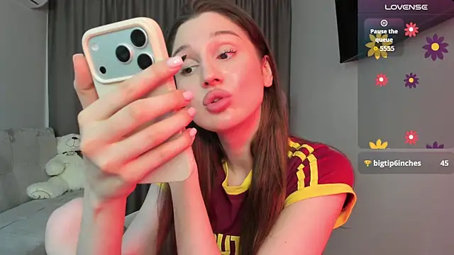 tender babyyy online show from June 26, 2:12 pm