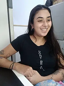 Snapshot of rainhajess chatting on July 10, 12:21 am rainhajess online show from July 10, 12:21 am