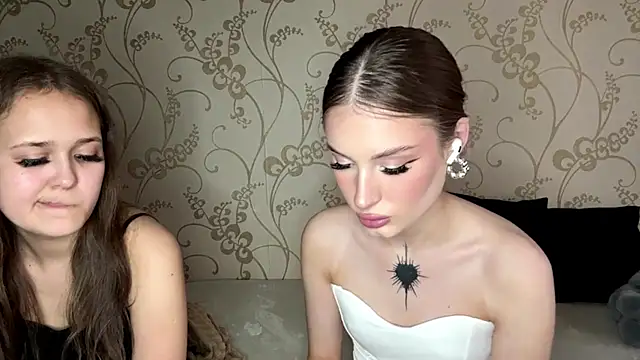 Snapshot of BestSweetyBB chatting on June 14, 5:36 pm BestSweetyBB online show from June 14, 5:36 pm