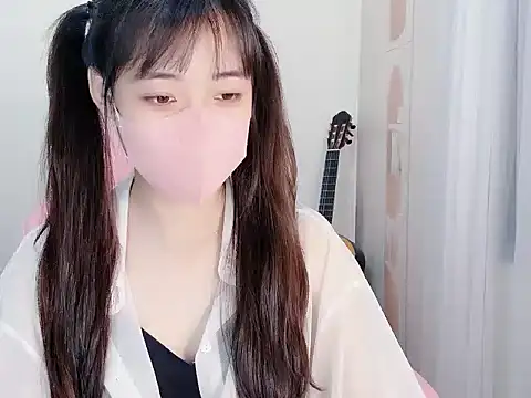 BUNNIIE MIE online show from June 12, 2:20 am