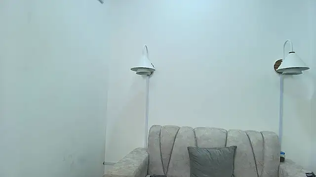 Snapshot of velvet_sex23 chatting on June 21, 4:18 am velvet sex23 online show from June 21, 4:18 am
