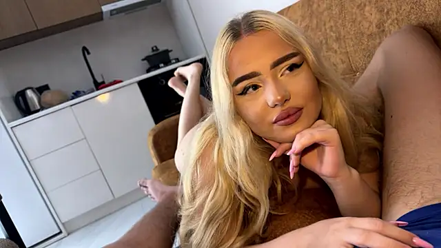 Blonde88888 online show from July 26, 12:39 am