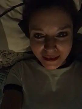 fresasabrosa69 online show from June 18, 4:55 am
