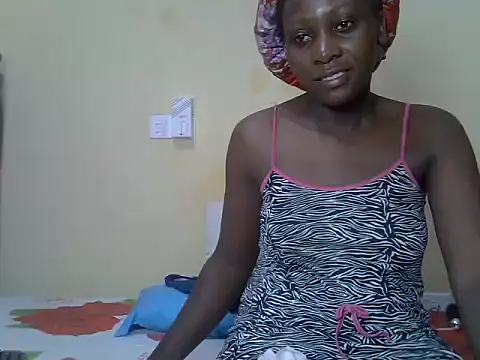 Snapshot of sweetjuana chatting on July 7, 3:26 pm sweetjuana online show from July 7, 3:26 pm