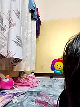 Snapshot of Romantic_riya_06 chatting on July 17, 5:54 pm Romantic riya 06 online show from July 17, 5:54 pm