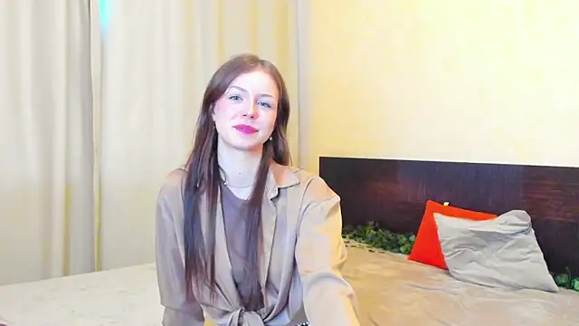 Snapshot of Lori_cutess chatting on June 5, 5:23 am Lori cutess online show from June 5, 5:23 am