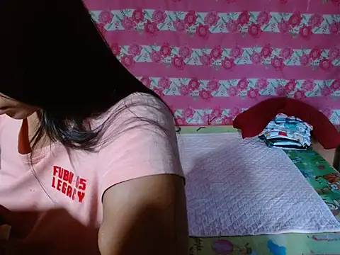 Itsme Foxy Shantale online show from July 5, 10:38 pm