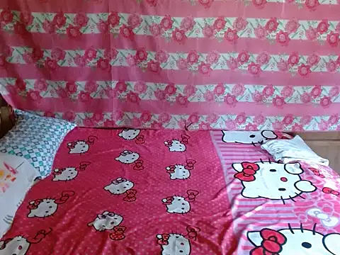 Itsme Foxy Shantale online show from June 8, 1:28 am