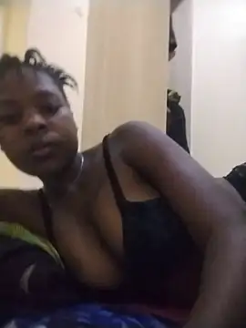 Snapshot of pressures_winnie chatting on July 5, 4:47 pm pressures winnie online show from July 5, 4:47 pm