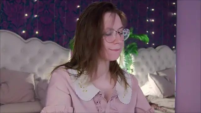 Niixi online show from June 16, 11:05 pm