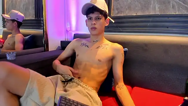 Brianhot0F online show from June 13, 11:52 am