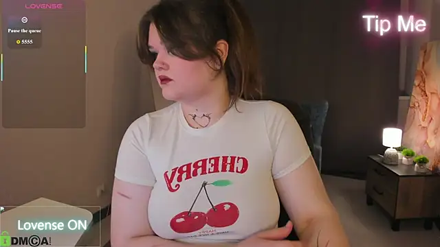 meow weow online show from July 14, 12:22 pm