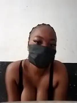 lovella1998 online show from June 5, 3:51 pm
