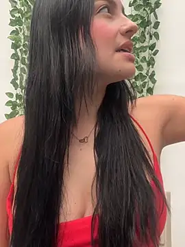 Snapshot of SophiCastro09_ chatting on July 7, 2:53 pm SophiCastro09 online show from July 7, 2:53 pm