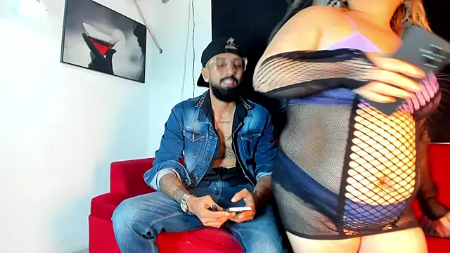 Snapshot of siham_sabha chatting on June 26, 3:45 am siham sabha online show from June 26, 3:45 am