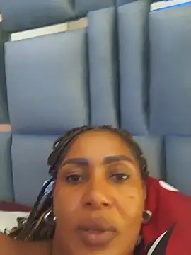 Snapshot of IvyEllis1 chatting on July 24, 2:29 am IvyEllis1 online show from July 24, 2:29 am