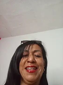 awezomepenelope online show from July 2, 12:00 am