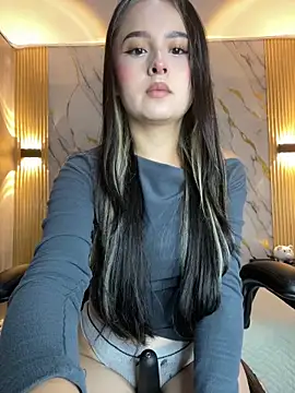 Snapshot of Tinakitten chatting on June 16, 11:32 am Tinakitten online show from June 16, 11:32 am