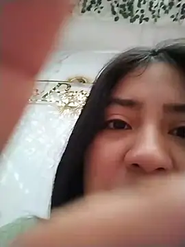 Snapshot of Amber_Herrera chatting on July 13, 12:26 pm Amber Herrera online show from July 13, 12:26 pm