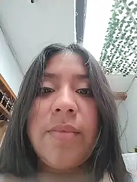 Amber Herrera online show from June 5, 2:12 pm
