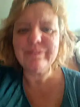 Snapshot of SonyaMarmeladx chatting on July 15, 2:35 pm SonyaMarmeladx online show from July 15, 2:35 pm